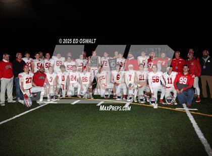 Thumbnail 2 in Ferndale vs. St. Vincent de Paul (CIF NCS D5 Final) photogallery.