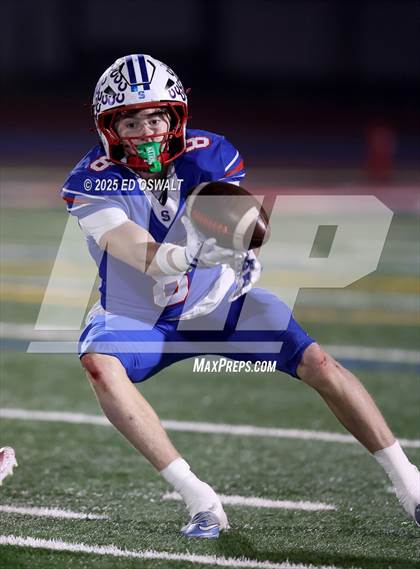 Thumbnail 1 in Ferndale vs. St. Vincent de Paul (CIF NCS D5 Final) photogallery.