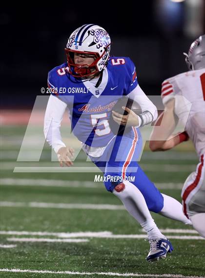 Thumbnail 2 in Ferndale vs. St. Vincent de Paul (CIF NCS D5 Final) photogallery.