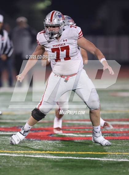 Thumbnail 3 in Ferndale vs. St. Vincent de Paul (CIF NCS D5 Final) photogallery.