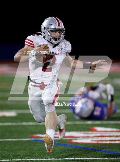 Thumbnail 1 in Ferndale vs. St. Vincent de Paul (CIF NCS D5 Final) photogallery.