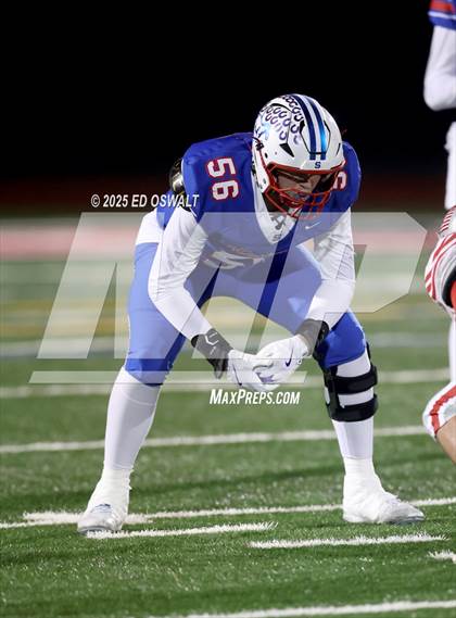 Thumbnail 1 in Ferndale vs. St. Vincent de Paul (CIF NCS D5 Final) photogallery.