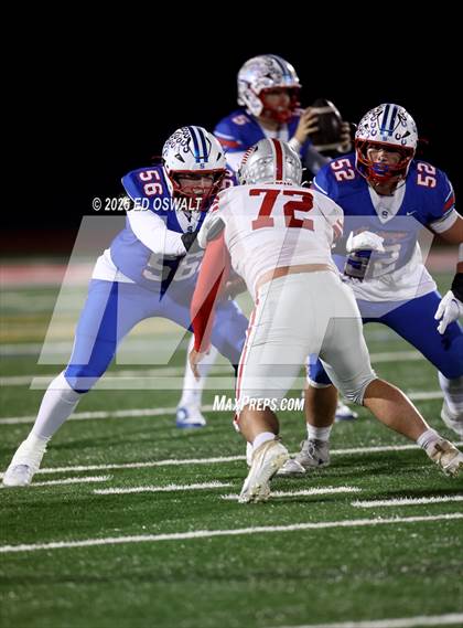 Thumbnail 2 in Ferndale vs. St. Vincent de Paul (CIF NCS D5 Final) photogallery.