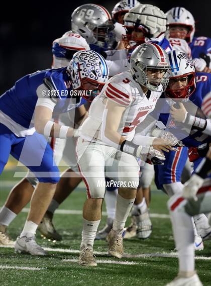 Thumbnail 3 in Ferndale vs. St. Vincent de Paul (CIF NCS D5 Final) photogallery.