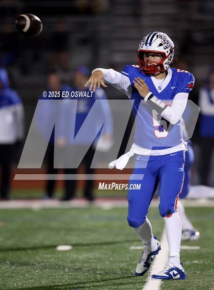 Thumbnail 3 in Ferndale vs. St. Vincent de Paul (CIF NCS D5 Final) photogallery.