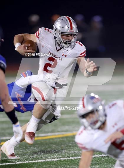 Thumbnail 1 in Ferndale vs. St. Vincent de Paul (CIF NCS D5 Final) photogallery.