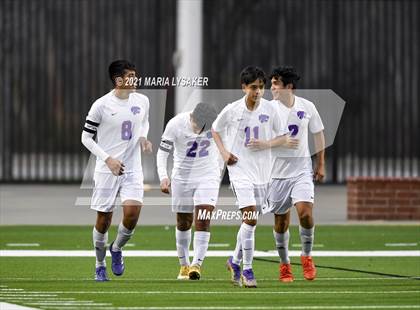 Thumbnail 3 in Humble vs. Bellaire (CFISD Soccer Showcase) photogallery.