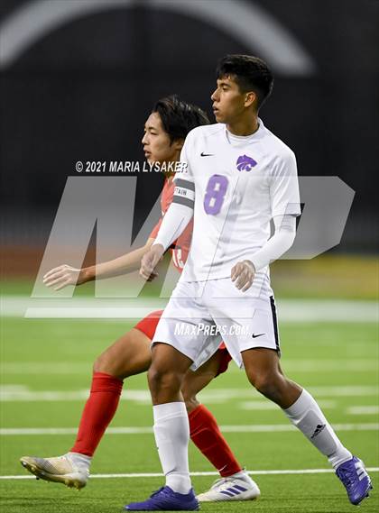 Thumbnail 2 in Humble vs. Bellaire (CFISD Soccer Showcase) photogallery.