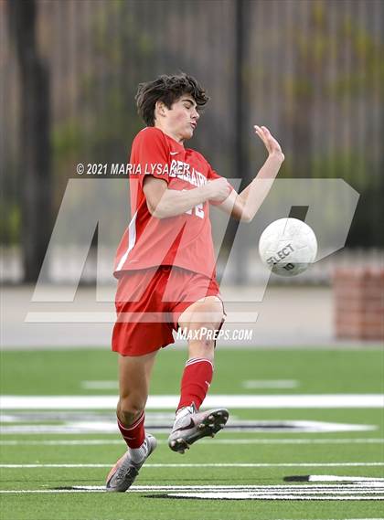 Thumbnail 2 in Humble vs. Bellaire (CFISD Soccer Showcase) photogallery.