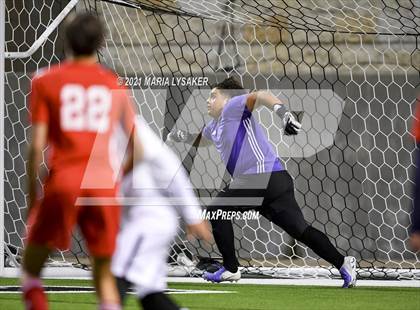 Thumbnail 1 in Humble vs. Bellaire (CFISD Soccer Showcase) photogallery.