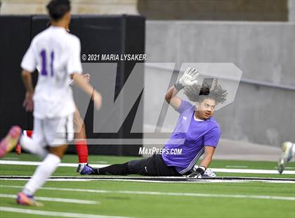 Thumbnail 3 in Humble vs. Bellaire (CFISD Soccer Showcase) photogallery.