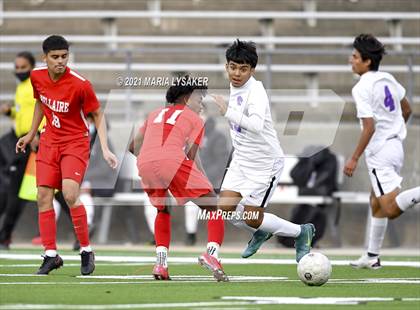 Thumbnail 2 in Humble vs. Bellaire (CFISD Soccer Showcase) photogallery.