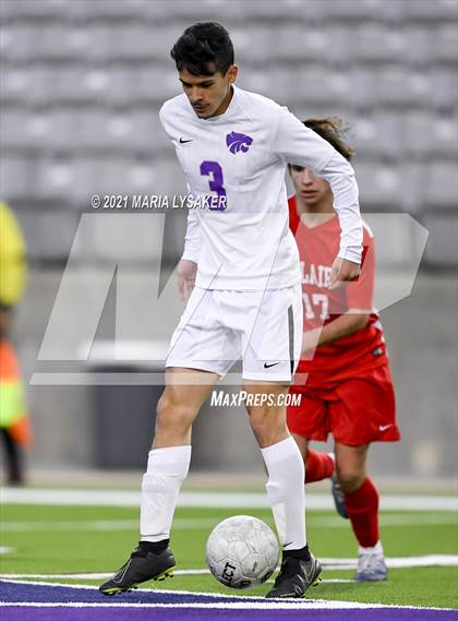 Thumbnail 1 in Humble vs. Bellaire (CFISD Soccer Showcase) photogallery.
