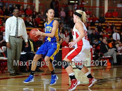 Thumbnail 3 in Hutchinson @ McPherson photogallery.