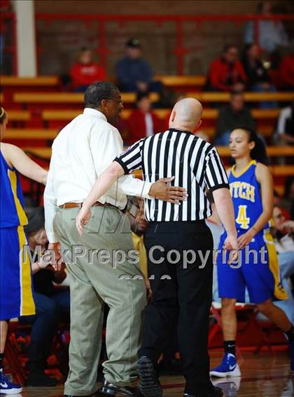 Thumbnail 2 in Hutchinson @ McPherson photogallery.