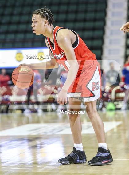 Thumbnail 2 in Amherst Central vs New Hartford (NYSPHSAA Class A Semifinal) photogallery.