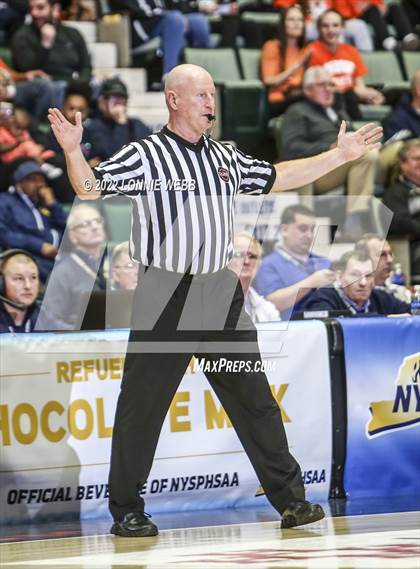 Thumbnail 3 in Amherst Central vs New Hartford (NYSPHSAA Class A Semifinal) photogallery.