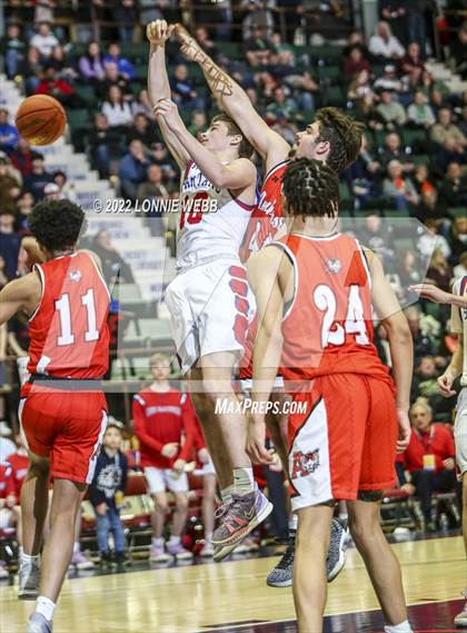 Thumbnail 2 in Amherst Central vs New Hartford (NYSPHSAA Class A Semifinal) photogallery.