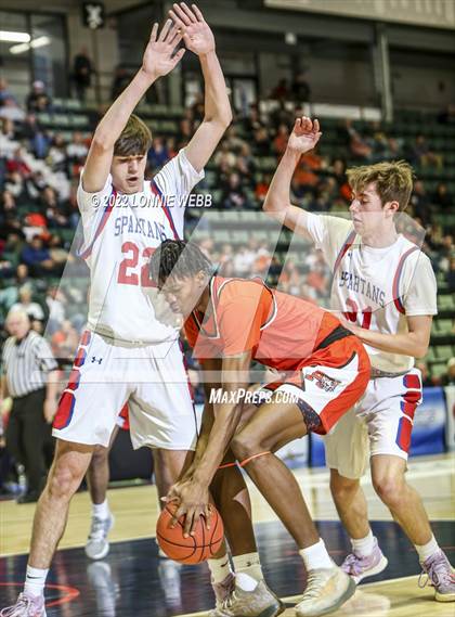 Thumbnail 3 in Amherst Central vs New Hartford (NYSPHSAA Class A Semifinal) photogallery.