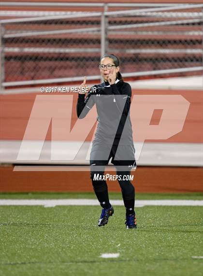 Thumbnail 2 in Brockway @ Greensburg Central Catholic (PIAA Class A First Round) photogallery.