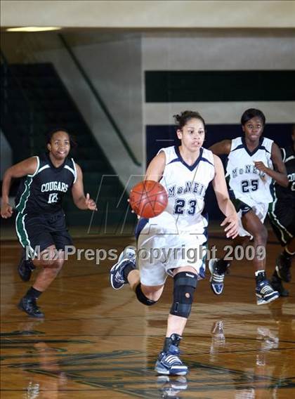 Thumbnail 1 in Connally @ McNeil photogallery.
