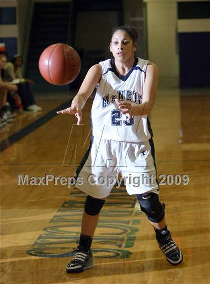Thumbnail 1 in Connally @ McNeil photogallery.