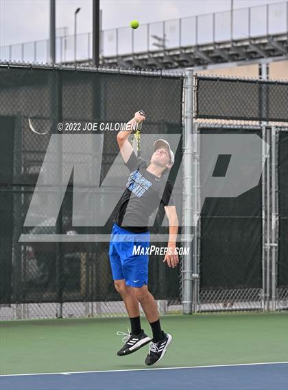 Thumbnail 1 in Peaster vs Wall (UIL 3A Boys Doubles State Finals) photogallery.