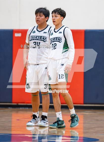 Thumbnail 2 in Nogales vs. Segerstrom photogallery.