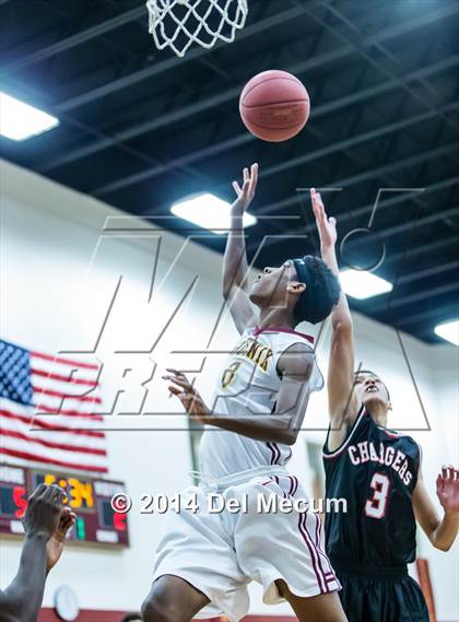 Thumbnail 2 in Strawberry Crest @ Brooks DeBartolo Collegiate photogallery.