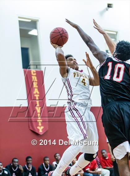 Thumbnail 3 in Strawberry Crest @ Brooks DeBartolo Collegiate photogallery.