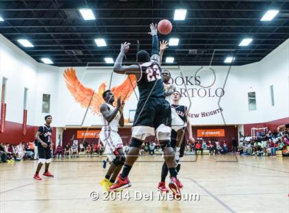 Thumbnail 1 in Strawberry Crest @ Brooks DeBartolo Collegiate photogallery.