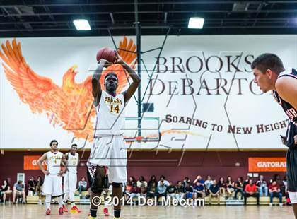 Thumbnail 1 in Strawberry Crest @ Brooks DeBartolo Collegiate photogallery.