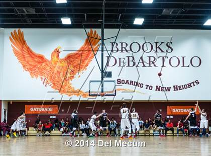 Thumbnail 3 in Strawberry Crest @ Brooks DeBartolo Collegiate photogallery.