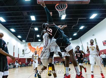 Thumbnail 1 in Strawberry Crest @ Brooks DeBartolo Collegiate photogallery.
