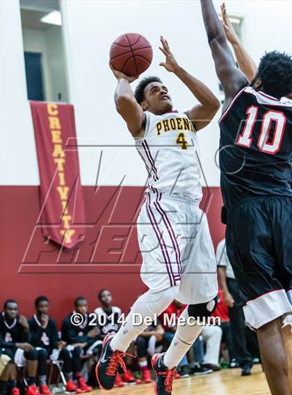 Thumbnail 2 in Strawberry Crest @ Brooks DeBartolo Collegiate photogallery.