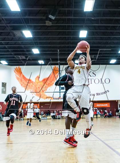 Thumbnail 2 in Strawberry Crest @ Brooks DeBartolo Collegiate photogallery.