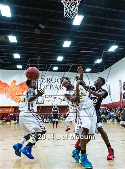 Thumbnail 3 in Strawberry Crest @ Brooks DeBartolo Collegiate photogallery.