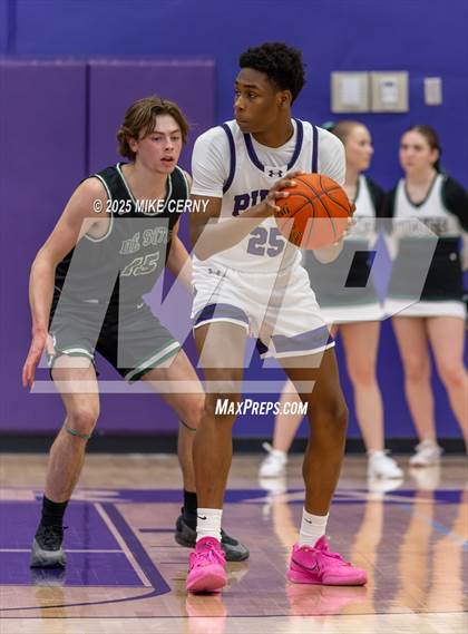 Thumbnail 2 in De Soto @ Piper (KSHSAA 5A Sub-State #2 Final) photogallery.