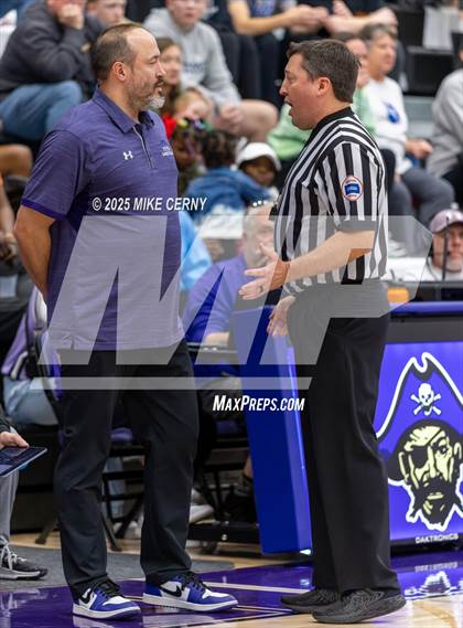 Thumbnail 3 in De Soto @ Piper (KSHSAA 5A Sub-State #2 Final) photogallery.