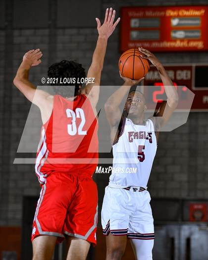 Thumbnail 1 in Capistrano Valley Christian @ Mater Dei (Mater Dei Extravaganza) photogallery.
