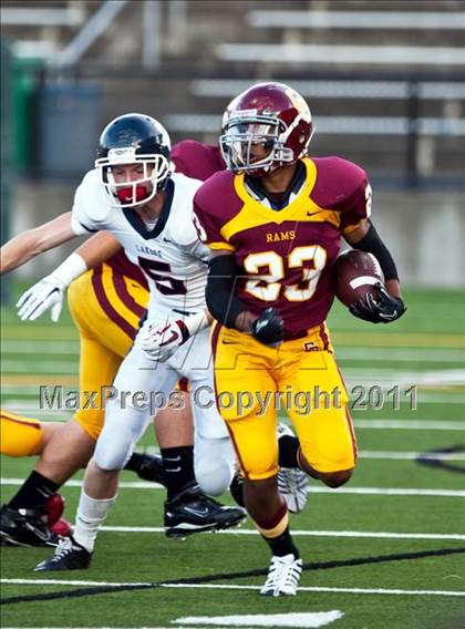 Thumbnail 2 in Lake Oswego @ Central Catholic photogallery.