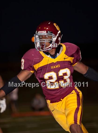 Thumbnail 3 in Lake Oswego @ Central Catholic photogallery.