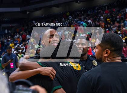 Thumbnail 2 in Brock vs. Madison (UIL 3A Final) photogallery.