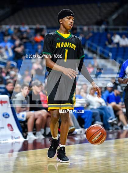 Thumbnail 2 in Brock vs. Madison (UIL 3A Final) photogallery.
