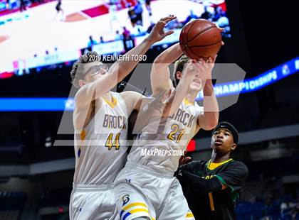 Thumbnail 2 in Brock vs. Madison (UIL 3A Final) photogallery.