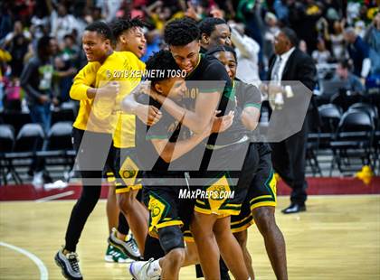 Thumbnail 1 in Brock vs. Madison (UIL 3A Final) photogallery.