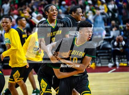 Thumbnail 2 in Brock vs. Madison (UIL 3A Final) photogallery.