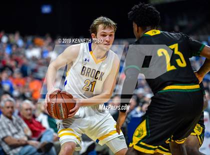 Thumbnail 2 in Brock vs. Madison (UIL 3A Final) photogallery.