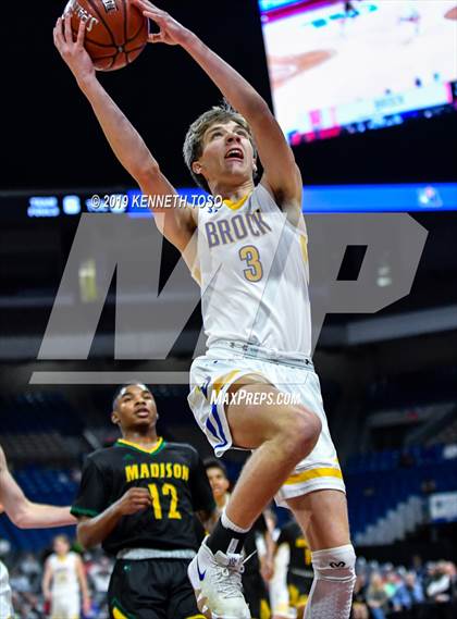 Thumbnail 3 in Brock vs. Madison (UIL 3A Final) photogallery.