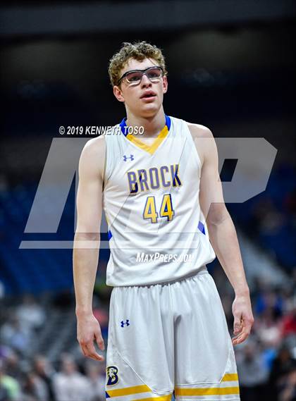 Thumbnail 1 in Brock vs. Madison (UIL 3A Final) photogallery.